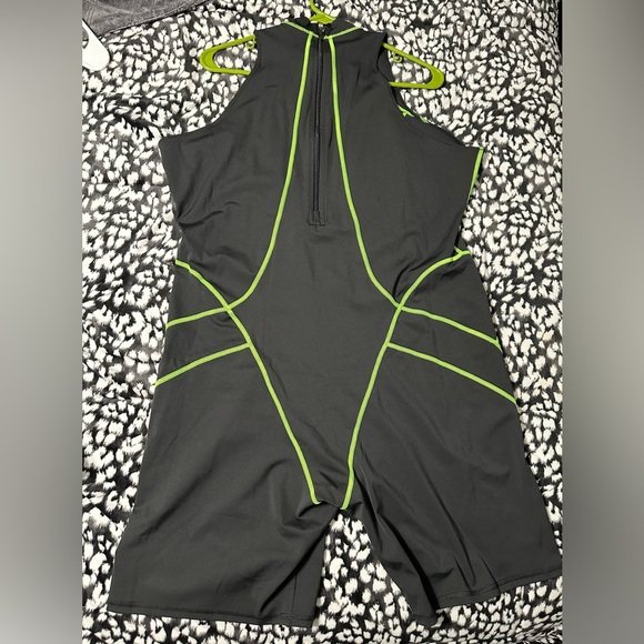 SKIMS moto onesie - Picture 3 of 5